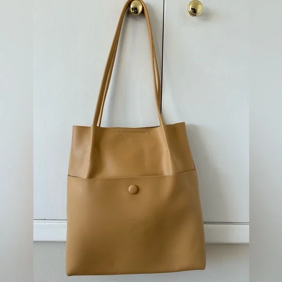 Simons Tan Shoulder Bag - Picture 1 of 4